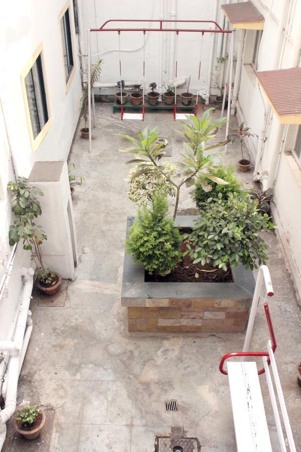 Hotel Homeland Pune Bagian luar foto