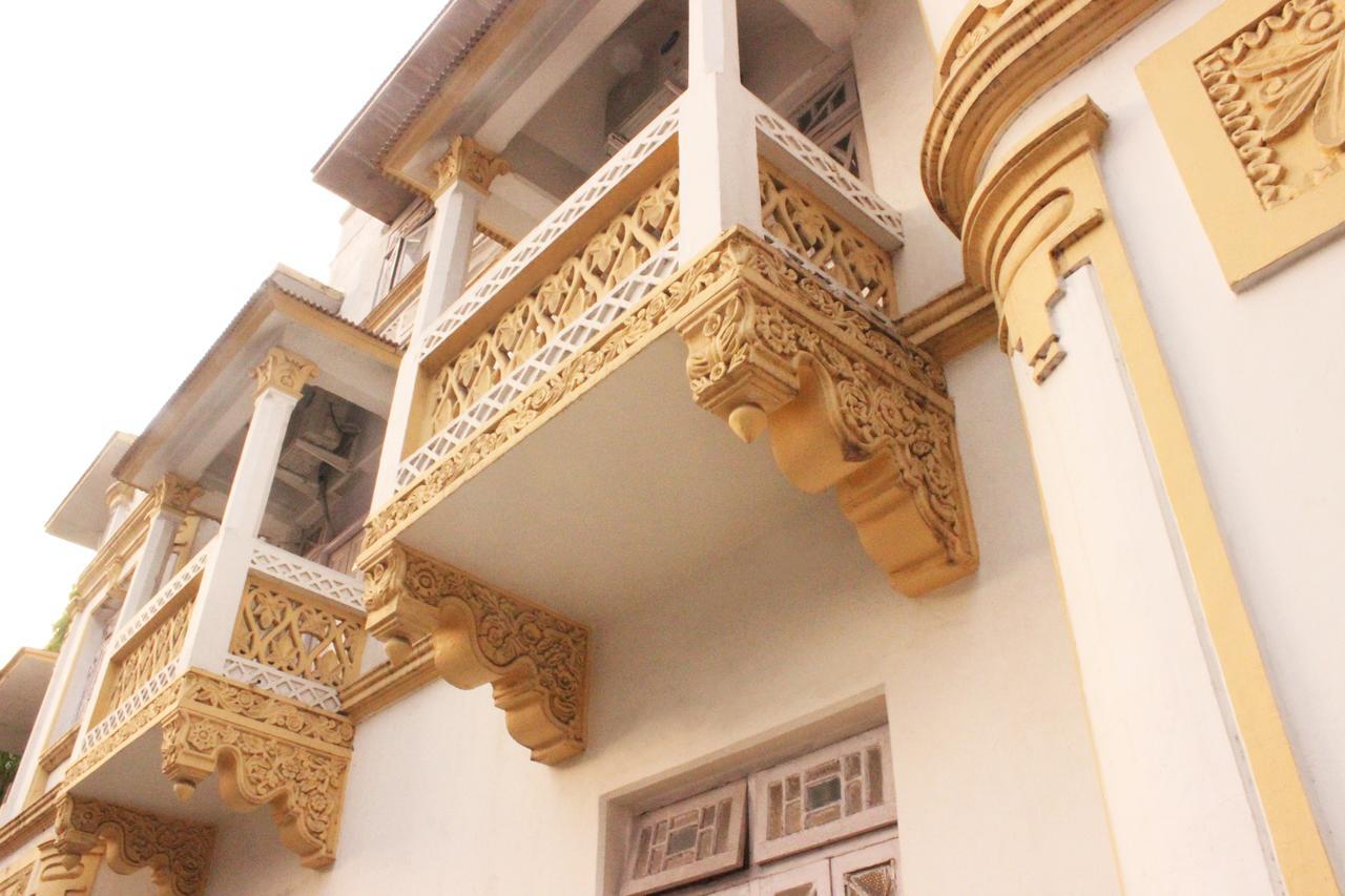 Hotel Homeland Pune Bagian luar foto